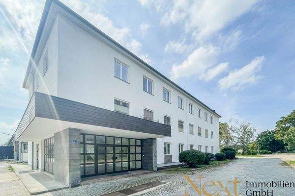 Außenansicht Bürogebäude