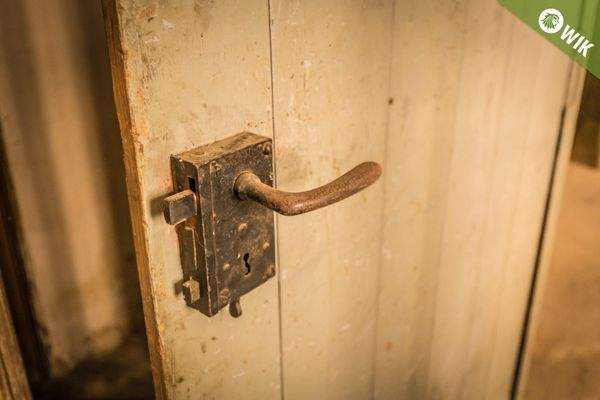 GEÖFFNET FÜR SIE...