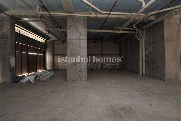 Shops with High Rental Income Potential in Istanbul Basaksehir