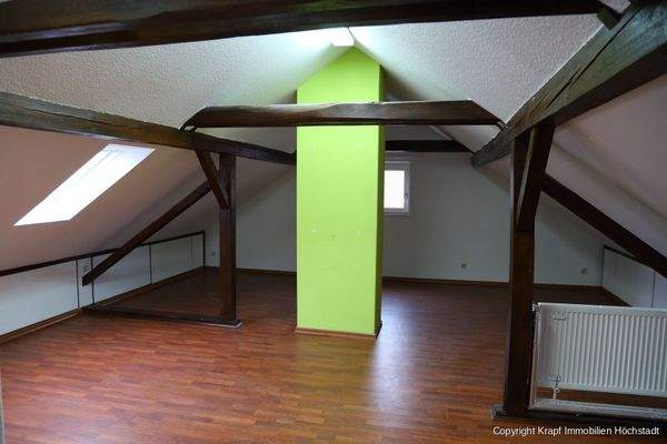 Dachgeschoß-Studio