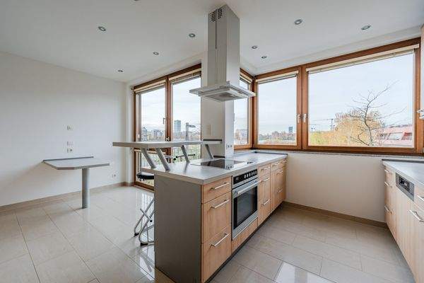 Küche mit traumhaftem Blick