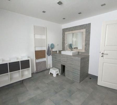 Duschbad Dachgeschoss