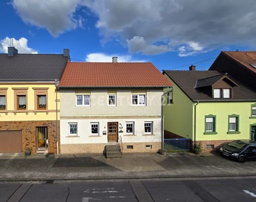 Ansicht des Hauses von Vorne 