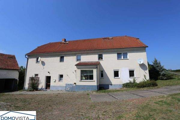 1. Blick auf das Wohnhaus