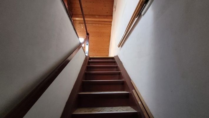 Treppe DG