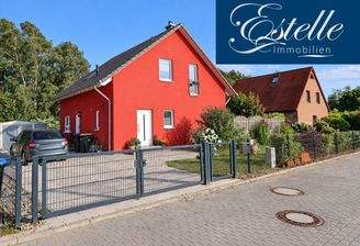 Haus straßenseitig links