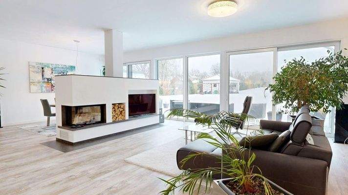 Wohnbereich mit Kamin