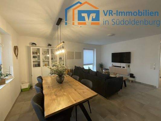 Wohn- und Esszimmer