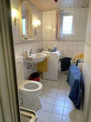 Hinterhaus - Wohnung: Bad