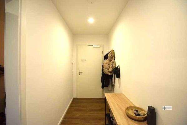 Flur mit Gegensprechanlage