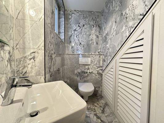 20251211_123546674_iOS