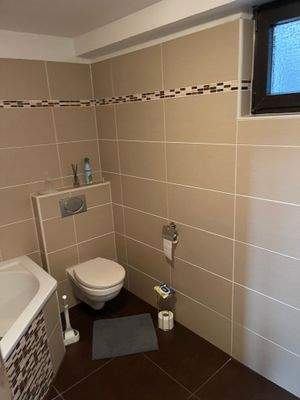 Bad mit Wanne zweite Ebene.jpg