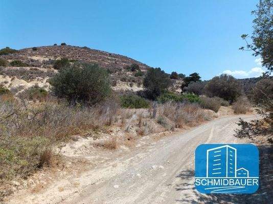 Kreta, Kalamaki: Grundstück mit herrlichem Meerblick und einer Vorbaugenehmigung für 4 Häuser zu verkaufen