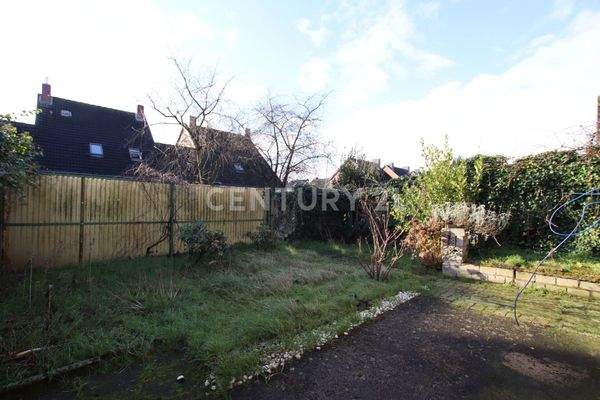 Garten 1. Wohneinheit