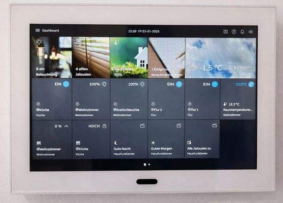 Musterwohnung Smart Home Steuerung.jpg