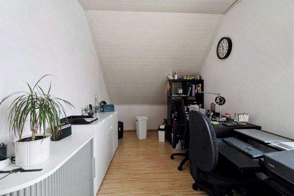 Bu?ro _ Kinderzimmer