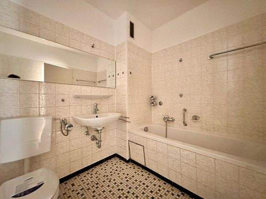 PHOTO-2025-11-07-14-02-17