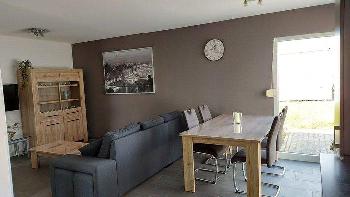 Wohn-Essezimmer im Wohnhaus