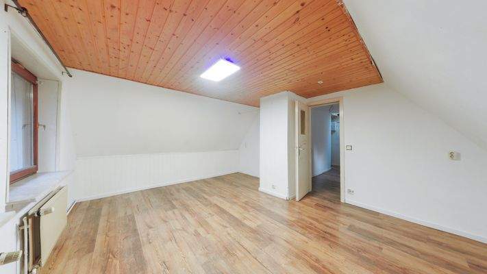 weitere Perspektive Schlafzimmer im DG