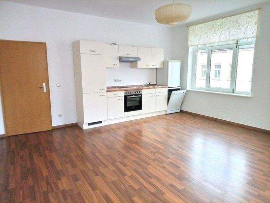 Wohnzimmer mit Küchenzeile