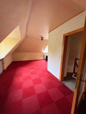 Obergeschoss vorderes Zimmer