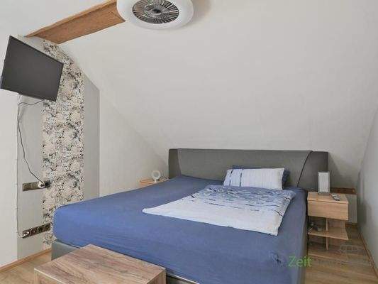 Blick ins rechte Schlafzimmer