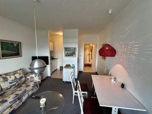 14-1654 WohnzimmerFlur