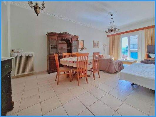 e536969712ae405d86bfbe4b1eec3830-original