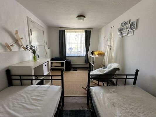 Schlafzimmer II