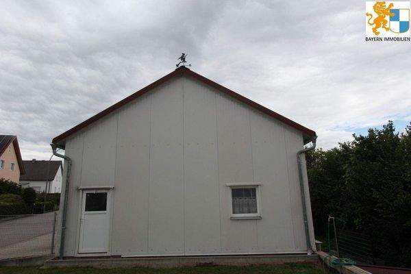 Nebengebäude als Doppelgarage &amp; Werkstatt  