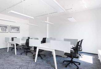 hq_regus_rheinstrasse_11_cowor