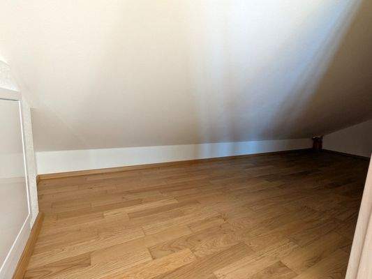 Praktischer Stauraum im Kriechspeicher