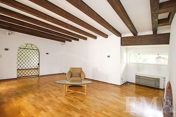 Blick ins Wohnzimmer