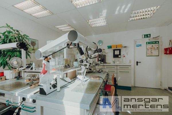 Dentallabor 1. Obergeschoss