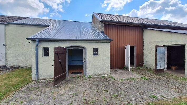 hofseitige Ansicht 104732.jpg