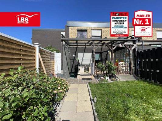 Garten mit Blick auf die Terrasse