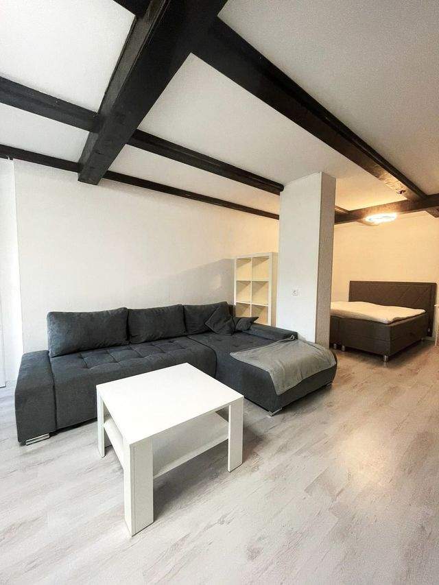 GemÃ¼tliches mÃ¶bliertes Apartment - Photo 1