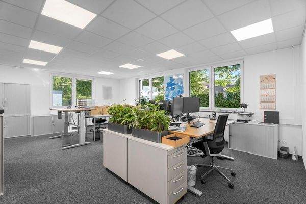 5Plus Immo Gewerbeobjekt Miete Würselen