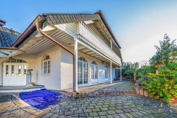 DI - Forbes Global Properties