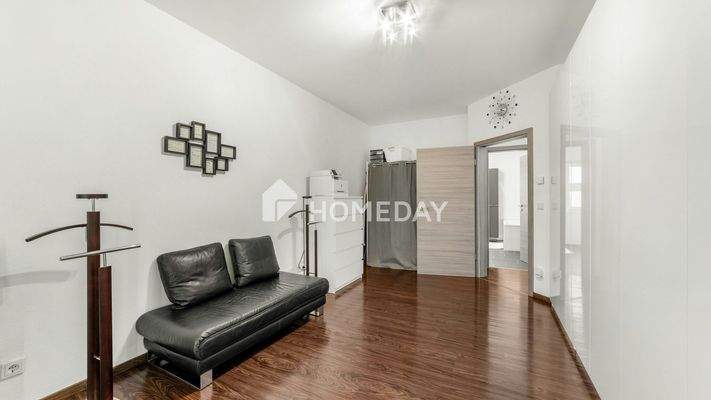 1. OG Ankleidezimmer 2