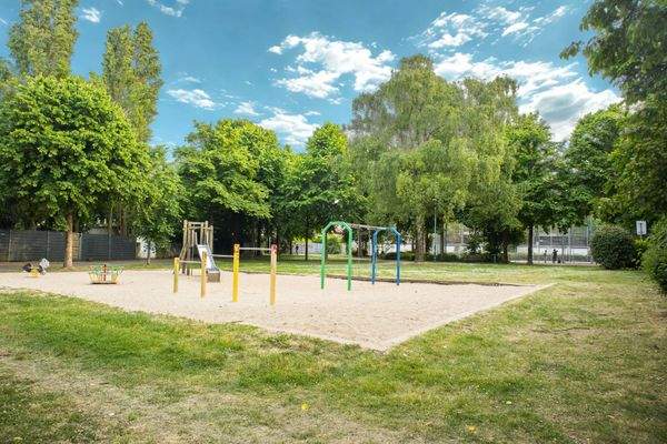 Spielplatz in der Nähe