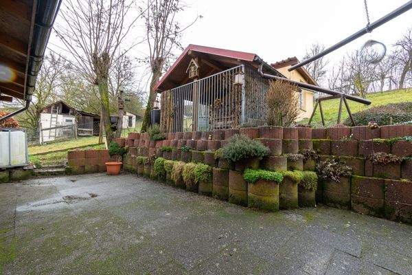 Terrasse mit Pergola
