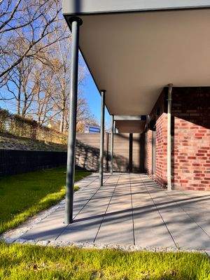 Whg 03 Terrasse und Garten