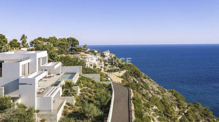 5-Bedroom Villa with Impressive Sea Views in Javea Alicante