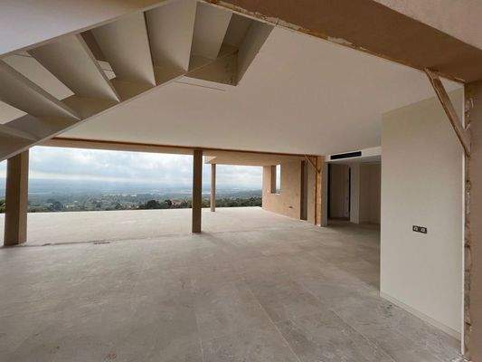 Neubauvilla mit fantastischer Aussicht zu verkaufen in Puntiro, Mallorca