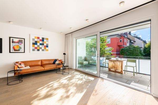 Outdoor-Oase mit Abendsonne