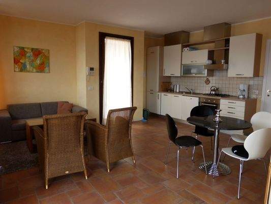 3-Zimmer-Eckwohnung mit riesengroßem Außenbereich