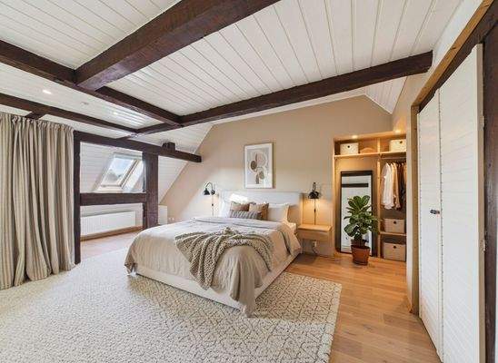 DG Schlafzimmer KIn möbliert