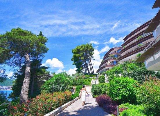 Dukley Exterior (21)