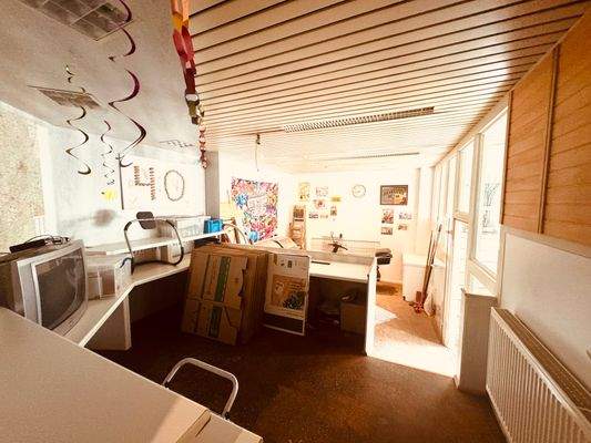 Büro.jpeg